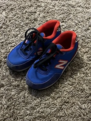Zapatillas deportivas New Balance 411 azules y rojas para niños pequeños talla 10 aspecto vintage Foto 1 de 4