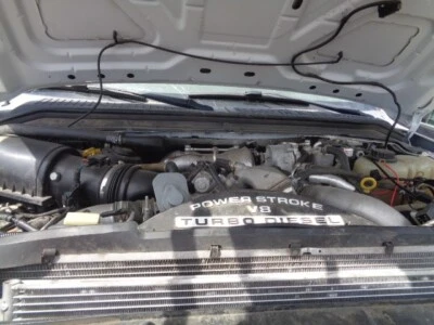 Maçaneta externa esquerda frontal usada serve: 2009 Ford F250SD PICKUP maçaneta da porta a - Imagem 1 de 4