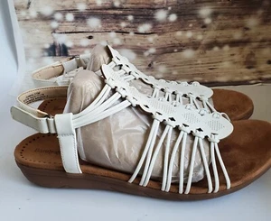 Beautiful Baretraps White Strappy Women’s Sandals Josepa 11 M - Picture 1 of 8