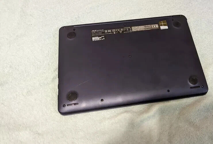 Original Asus X205T Laptop With New Charger - Image 1 of 4