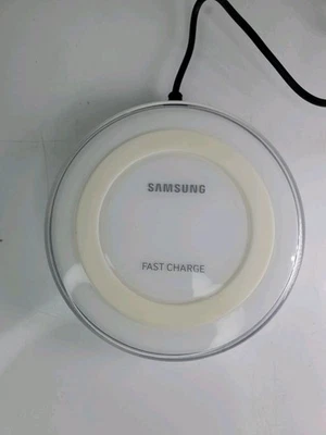 Samsung EP-PN920 White  Universal Qi Wireless Fast Charging Pad w/cord & plug - Image 1 of 4