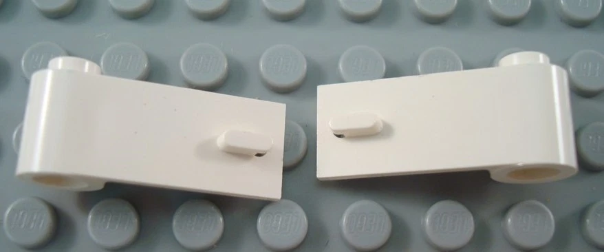 LEGO Pair of White Car Vehicle Doors - Image 1 of 1