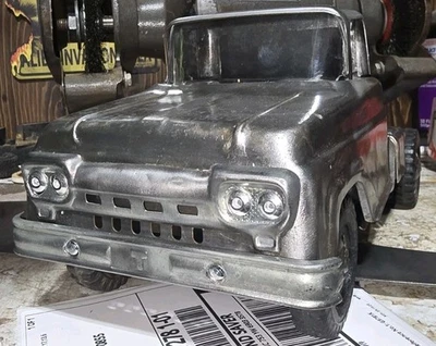 Semirremolque Tonka cabina 1961 personalizado  Foto 1 de 3