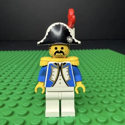 1989 LEGO Pirates Imperial Governor Captain Minifigure 6276 100% Complete - Image 1 of 4