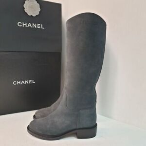 Stivali in pelle scamosciata grigio Chanel taglia 38,5