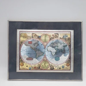 “A New And Accvrat Map Of The World” Framed Reproduction Wall Art Color Foil - Picture 1 of 15