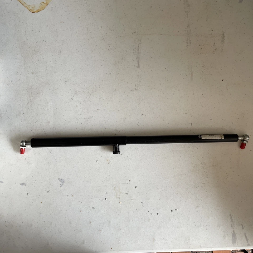 Suspa 11,85”-19,72” 40 lb. Apoio de suspensão a gás com trava C16-18916 novo estoque antigo - Imagem 1 de 4