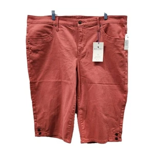 Gloria Vanderbilt Women's Kaia Denim Skimmer Shorts Camelia Plus Size 20W NWT - Picture 1 of 21