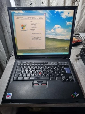 IBM ThinkPad R50e - 40 GB HDD, Intel Pentium-M, 1280 MB RAM - Immagine 1 di 4
