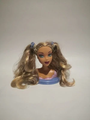 Barbie Mattel My Scene Barbie Swappin Styles 2005 Testa Con Base Azzurra - Immagine 1 di 4