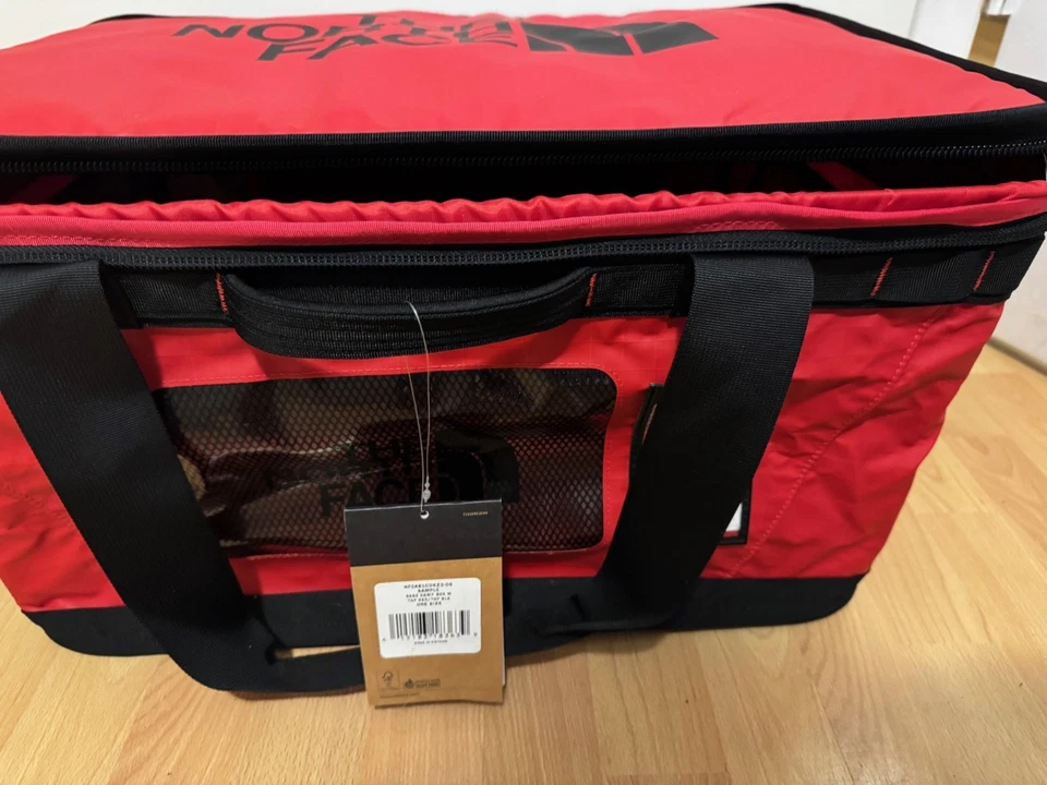THE NORTH FACE BASE CAMP GEAR BOX RED INFRARED STORAGE - SUPER RARE - Brand New - Image 1 of 4