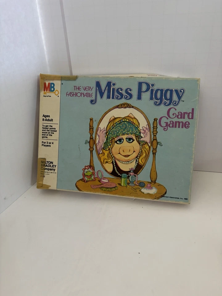 Vintage 1980 The Very Fashionable Miss Piggy Card Game Milton Bradley Complete - Image 1 of 4