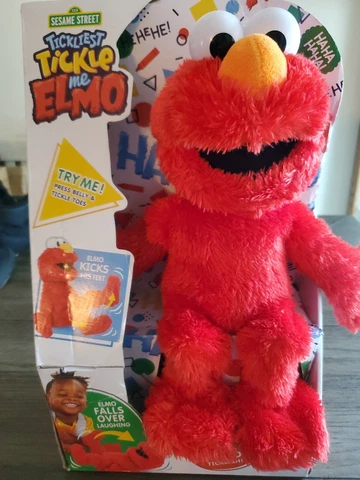 Sesame Street Tickliest Tickle Me Elmo New Plush Moving & Talking Doll NIB Cover