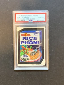 1973 Topps Wacky Packages 3a serie 3 Tan Rice A Phoni PSA 8 NM MT - Foto 1 di 2