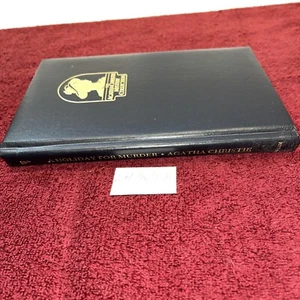 Vintage Leather Bound Agatha Christie/ A Holiday For Murder - Foto 1 di 6