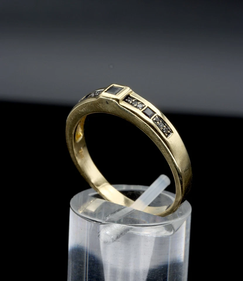 750/- 18 Karat Gelbgold mit Diamanten, Saphiren, Ringgröße 62, guter Zustand. - Bild 1 von 4