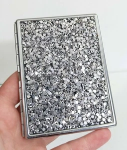 Silber Metall Glitzer Ausweisetui oder Zigaretten Geld Etui aufklappbar, Druckknopf - Bild 1 von 5