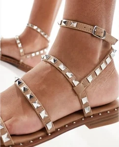 Steve Madden Womens Leather Studded Strappy Flat Sandals Brown Size 8.5 Beach - Picture 1 of 12