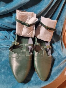 Elf Damen grün Leder Ballerinas Größe 9 Top Zustand - Bild 1 von 9
