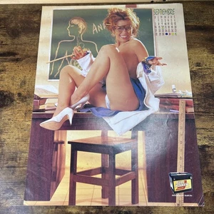 Póster vintage de Gloria Trevi 1997 años 90 21"x16" pin up cubierta escuela lengerie - Imagen 1 de 17