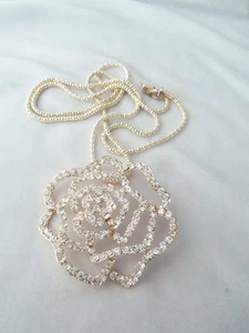 Große Kristall Strass durchbrochene Rose Blume Anhänger Popcorn Kette Halskette - Bild 1 von 7