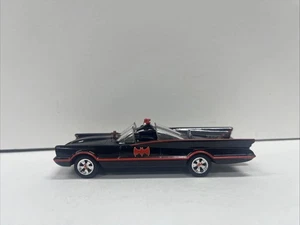 2009 Mattel Hot Wheels 1966 Batmobile Classic TV Series 1:50 Scale Die-Cast - Picture 1 of 10