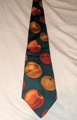 Henry Grethel Necktie 100% Italian Silk USA Made apples  - Изображение 1 из 2