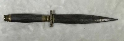 Cuchillo daga Filipinas 1945 mango de madera vendido como está Foto 1 de 4