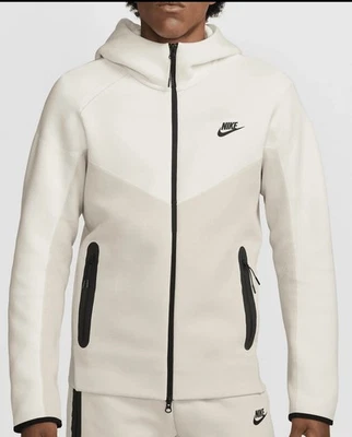 Size XS- Nike Sportswear Tech Fleece Full-Zip Hoodie Sail Fb7921-104 - Image 1 of 3
