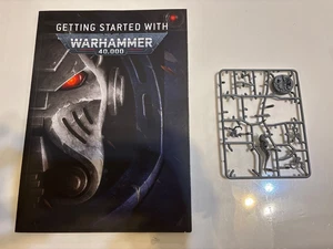 Warhammer 40k RAVENOUS TERMAGANT MINI DEL MES modelo en sprue con base + pluma - Imagen 1 de 3