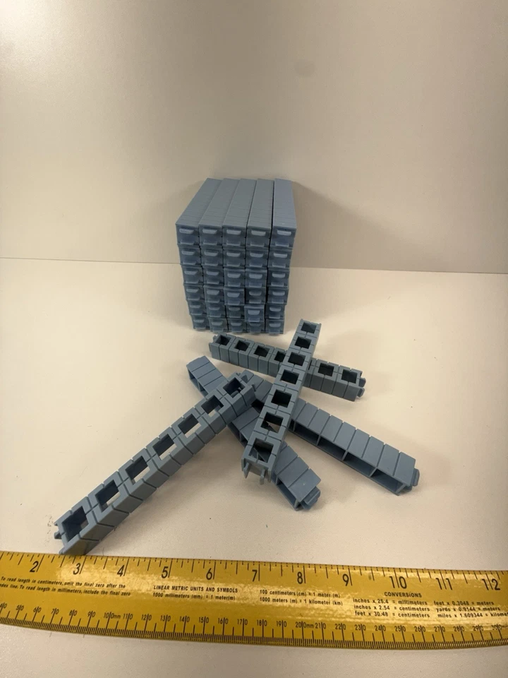 Lote de 35 bloques vintage Rokenbok media viga C 1x7 azul Foto 1 de 1