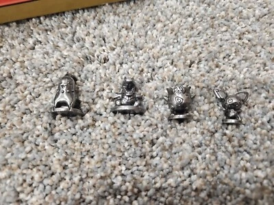 4 fichas Pokemon Johto Monopoly Totodile, Chikorita, Totodile Pichu repuesto Foto 1 de 3