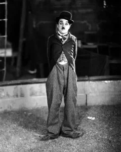 CHARLIE CHAPLIN 'The Tramp' 8x10 Photo Print - Picture 1 of 1