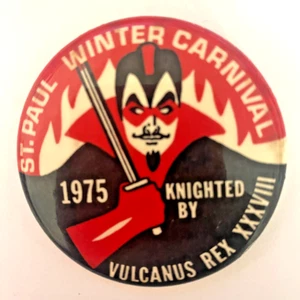 Knighted By Vulcanus Rex 1975 St Paul Winter Carnival XXXVIII button - Picture 1 of 2