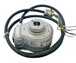 Siemens 1XP8022-1O transmisor incremental 1024 imp./umdr. 8-30 VDC HTL - Imagen 1 de 4