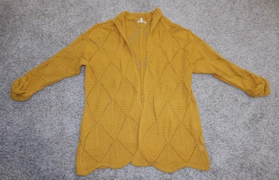 CÁRDIGAN DORADO MARCA MAURICES TALLA MEDIANA MUJER--MANGA PUÑADA Foto 1 de 4