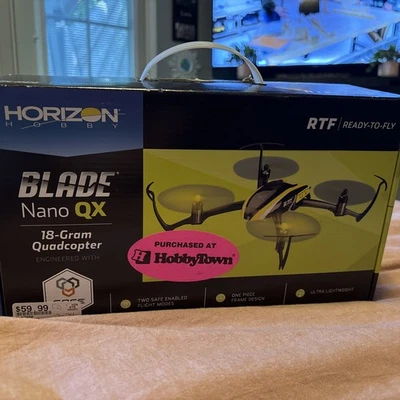 Vintage Horizon Hobby Blade Nano Quadcopter w/ remote RTF - Image 1 of 4
