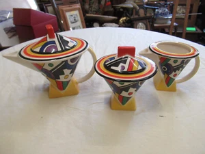 MOORLAND, ART DECO, TEASET, N LIGHTNING DESIGN CLARICE CLIFF STYLE - Picture 1 of 7