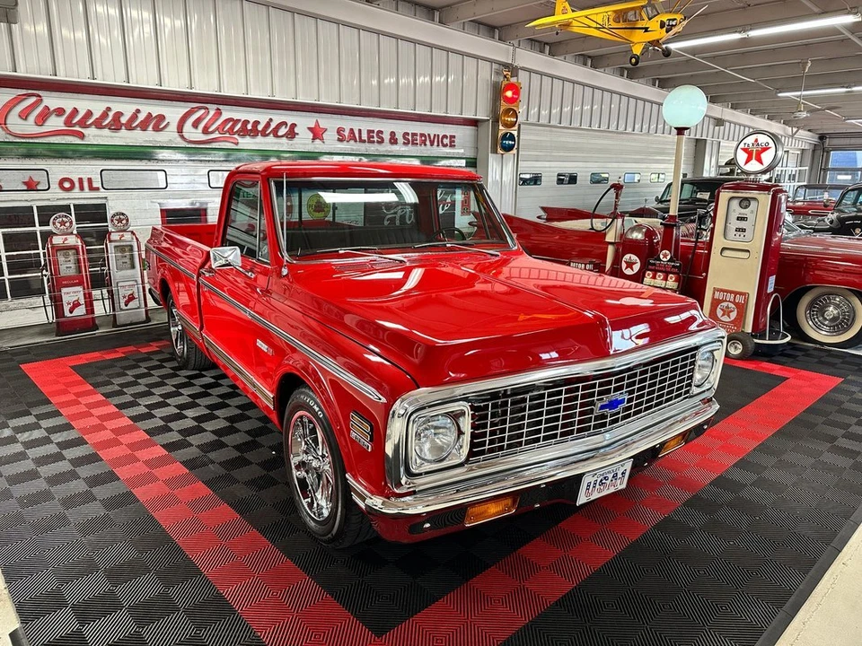 1972 Chevrolet C-10 Cheyenne  - Изображение 1 из 4