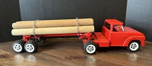 Vintage Structo Log Hauler Semi Tractor Trailer Truck Pressed Steel - Picture 1 of 19