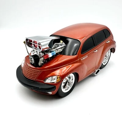 Coche fundido a presión Funline Rust Orange PT Cruiser Muscle Machine 2001 vintage 1/18 Foto 1 de 4