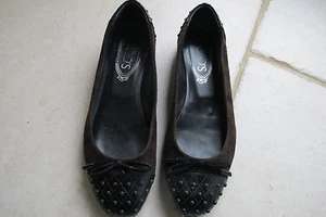 Tod's Brown suede with black patent Toe and heel. Size 36.5. US 6. - Picture 1 of 5