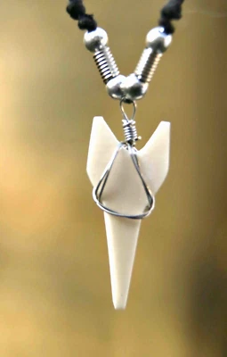 Haifischzahn an längenverstellbares Band SurferKette - Bild 1 von 2