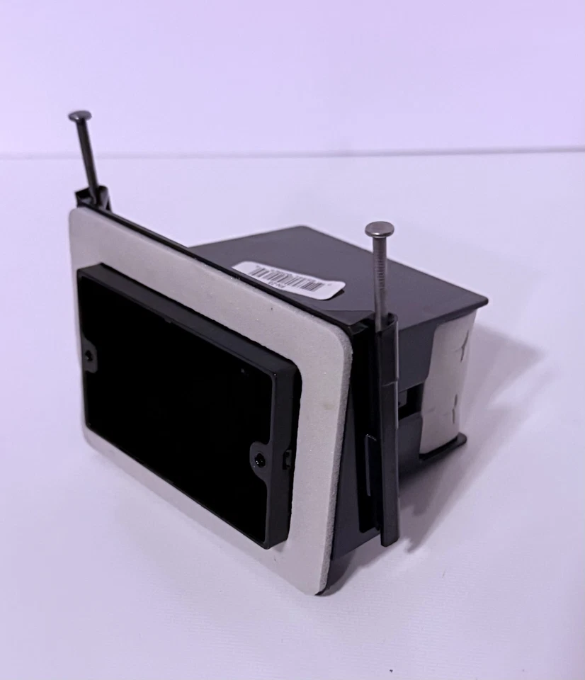 Caja de salida Carlon FN-23 3-5/8" X 2-1/4" X 3-5/8" nuevo trabajo, hermética al vapor, 1 banda Foto 1 de 4