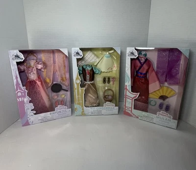 Lote de 3 Conjunto de Conjunto de Accesorios para Muñecas Disney Store Mulan, Cenicienta, Rapunzel Foto 1 de 4
