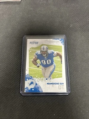 2010 Score Rookie Scorecard /499 Ndamukong Suh #377 Rookie RC - Image 1 of 2