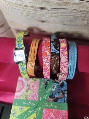 ВИНТАЖНЫЙ VERA BRADLEY часы комплект с 7 лент почти новом состоянии работает! - Изображение 1 из 4