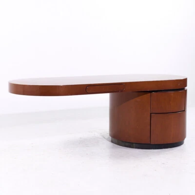 J. Viga Wade para escritorio voladizo de nogal de mediados de siglo Brueton Ponte Foto 1 de 4