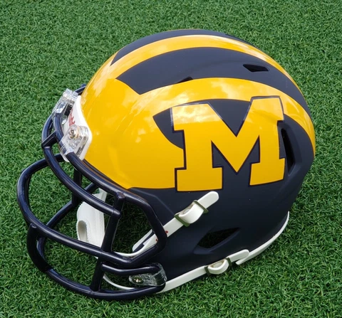 MICHIGAN WOLVERINES M LOGO, NAVY MATTE FOOTBALL MINI HELMET Cover