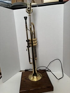 Homemade Repurposed Trumpet Lamp Besson #609 Trumpet USA - Picture 1 of 10